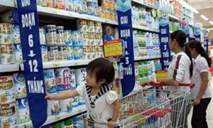 Doanh nghiệp phải niêm yết công khai giá sữa cho trẻ em dưới 06 tuổi