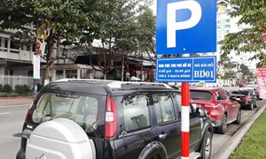 [Video] Lo ngại về đề xuất tăng phí đậu ôtô ở Sài Gòn