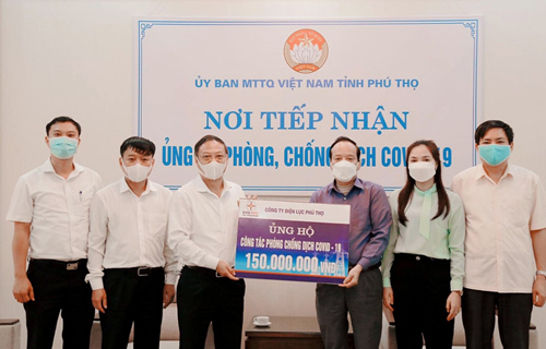 Công ty Điện lực Phú Thọ tiếp tục ủng hộ 150 triệu đồng cho công tác phòng, chống dịch COVID-19