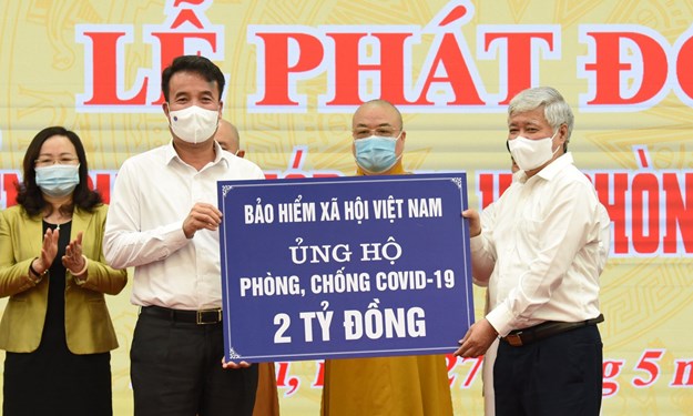 [Ảnh] Ngành BHXH Việt Nam tăng cường thực hiện các biện pháp phòng, chống dịch COVID-19