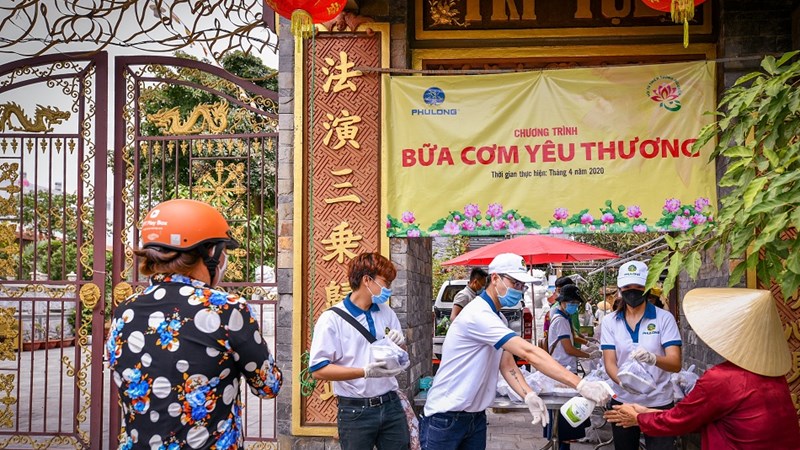 Tập đoàn Phú Long hỗ trợ 60 ngàn suất ăn từ thiện mùa dịch Covid-19