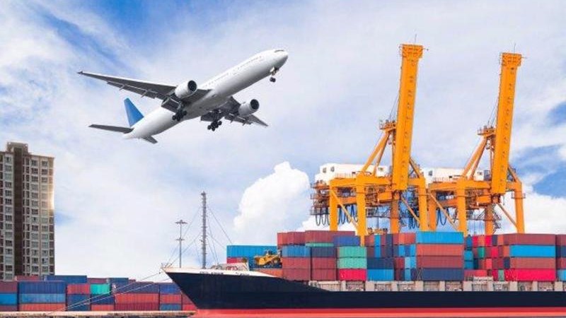 Xuất nhập khẩu Việt Nam đầu năm 2021: Góc nhìn từ hoạt động hậu cần và vận tải quốc tế