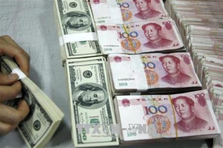 Trung Quốc lo ngại dòng vốn “ồ ạt” tháo chạy