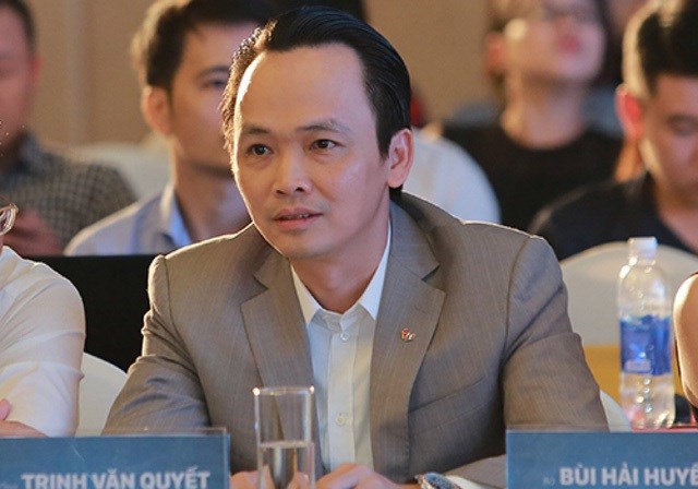 Không báo cáo về dự kiến giao dịch, ông Trịnh Văn Quyết bị xử phạt nặng 