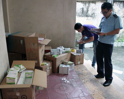 Hải quan Quảng Ninh bắt trên 1.500 hộp thuốc tân dược trái phép