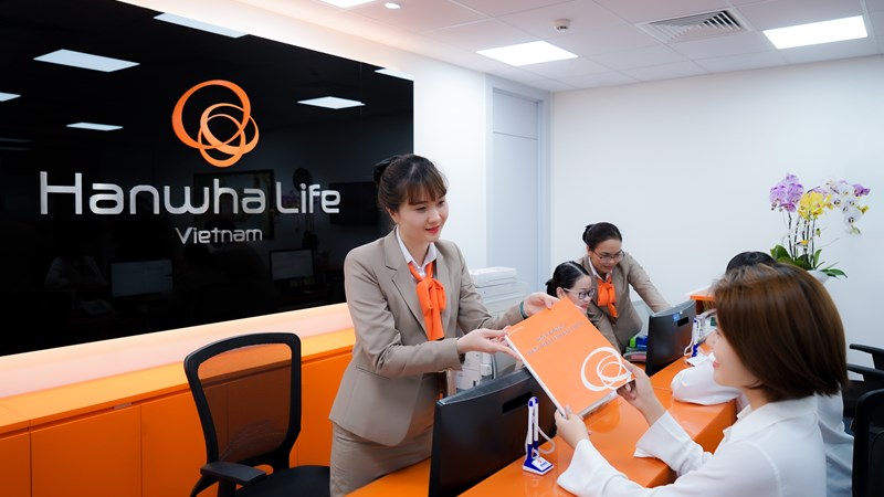 Hanwha Life Việt Nam chi trả hơn 21 tỷ đồng quyền lợi bảo hiểm cho khách hàng