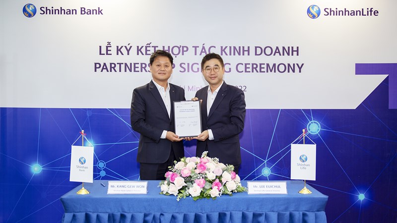 Shinhan Life ký kết hợp tác kinh doanh bảo hiểm với Ngân hàng Shinhan Việt Nam