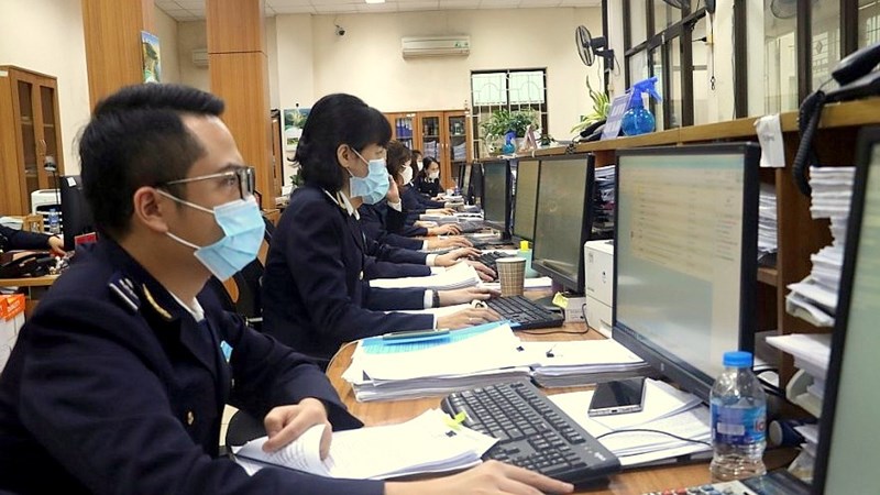 Xử lý tiền thuế đối với các tờ khai giải phòng hàng, mang về bảo quản