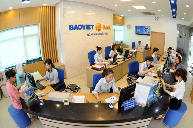 Giao dịch tiết kệm tại BAOVIET Bank.