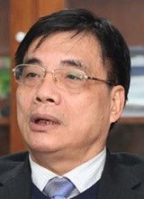 TS. Trần Đình Thiên.