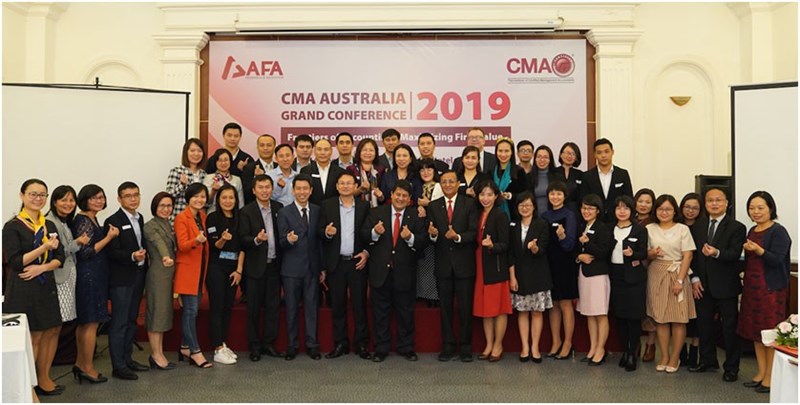 Các đại biểu tham dự hội thảo do Viện Kế toán Quản trị công chứng Úc (CMA Australia) tổ chức với chủ đề “Tối đa hoá giá trị doanh nghiệp” sáng ngày 14/12/2019.