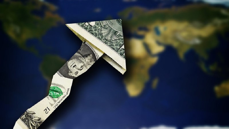 Nếu USD tăng thêm 10%...