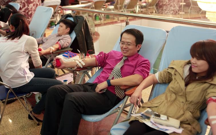 Hơn 300 cán bộ, nhân viên Bảo Việt tham gia ngày hội hiến máu tình nguyện - Ảnh 2