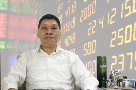 Ông Nguyễn Hồng Điệp - Giá Giám đốc Công ty Cổ phần Tư vấn Đầu tư S-Talk.