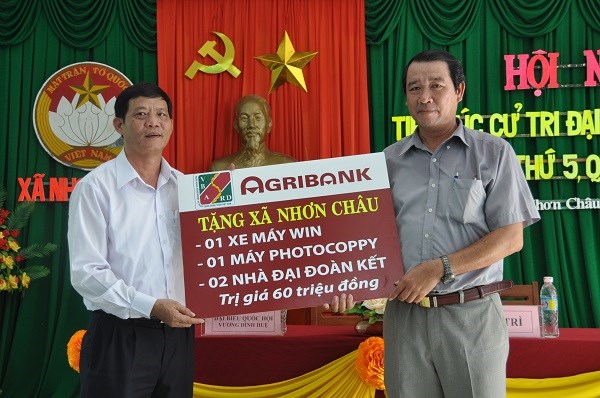Đại biểu Quốc hội Vương Đình Huệ tiếp xúc cử tri xã đảo Nhơn Châu - Ảnh 5