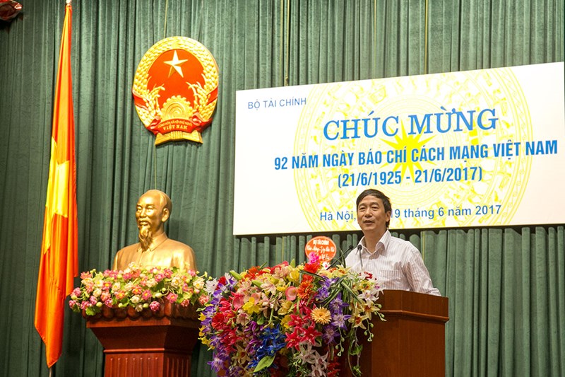 Đồng chí Nguyễn Đại Trí, Phó Tổng cục trưởng Tổng cục Thuế cám ơn những hỗ trợ và.....