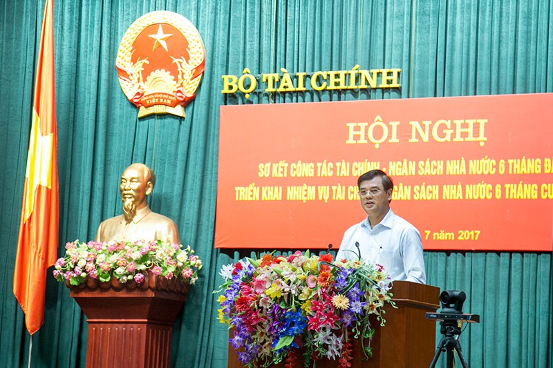 Đồng chí Nguyễn Hữu Quang, Phó Chủ nhiệm Ủy ban Tài chính Ngân sách của Quốc hội đánh giá cao những kết quả ngành Tài chính đạt được trong 6 tháng đầu năm 2017.