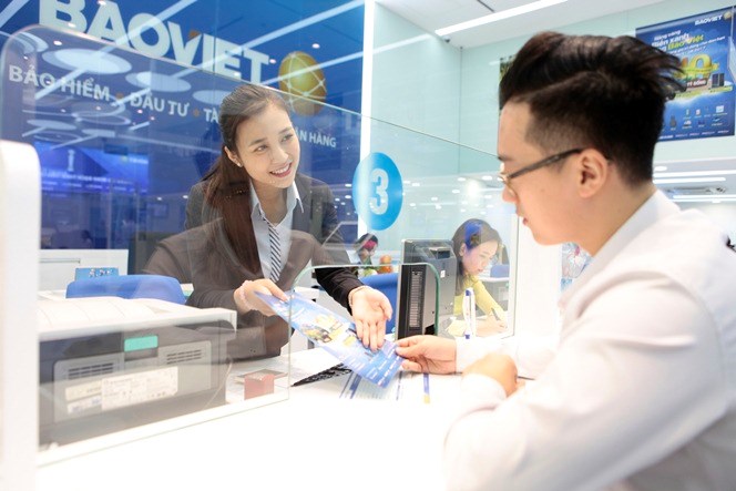 Giữ vững đà tăng trưởng trong lĩnh vực đầu tư và dịch vụ tài chính