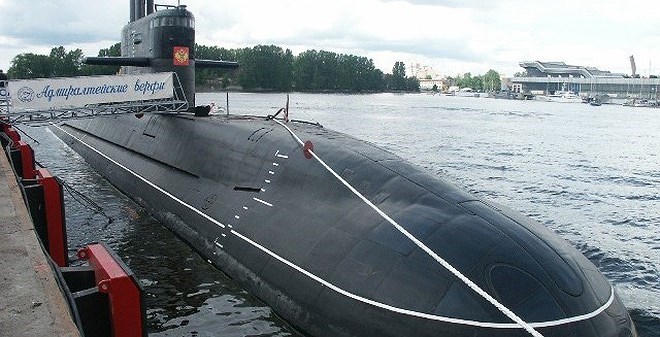  Do không thể khắc phục hết lỗi thiết kế, Hải quân Nga đã thông báo dừng phát triển tàu ngầm Dự án 677 lớp Lada để nghiên cứu một thế hệ tàu ngầm AIP mới hoàn toàn mang tên Kalina.